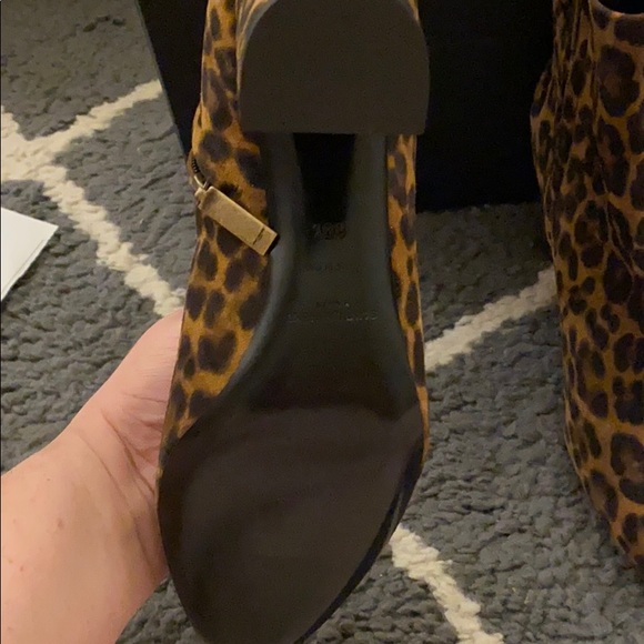 YSL Saint Laurent Lou 75mm Leopard Booties 8.5 - Picture 3 of 7